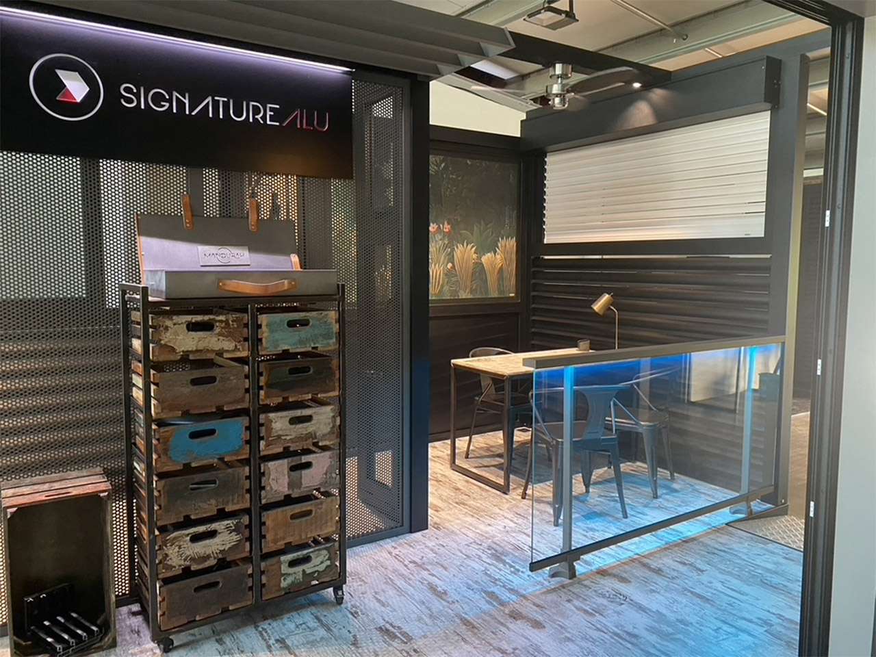 Showroom-01